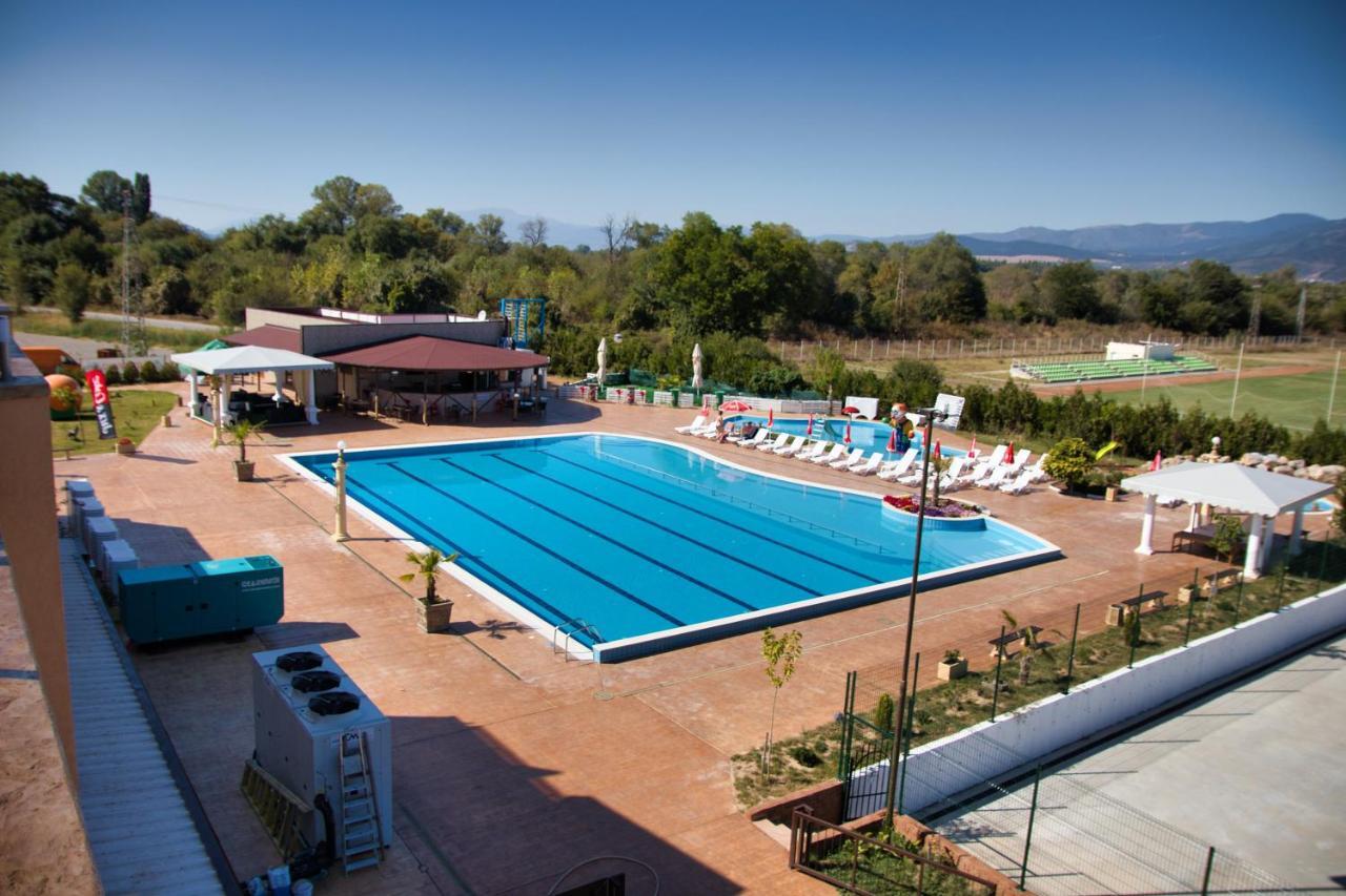Balneo And Spa Complex Mineral Yagoda Exterior foto